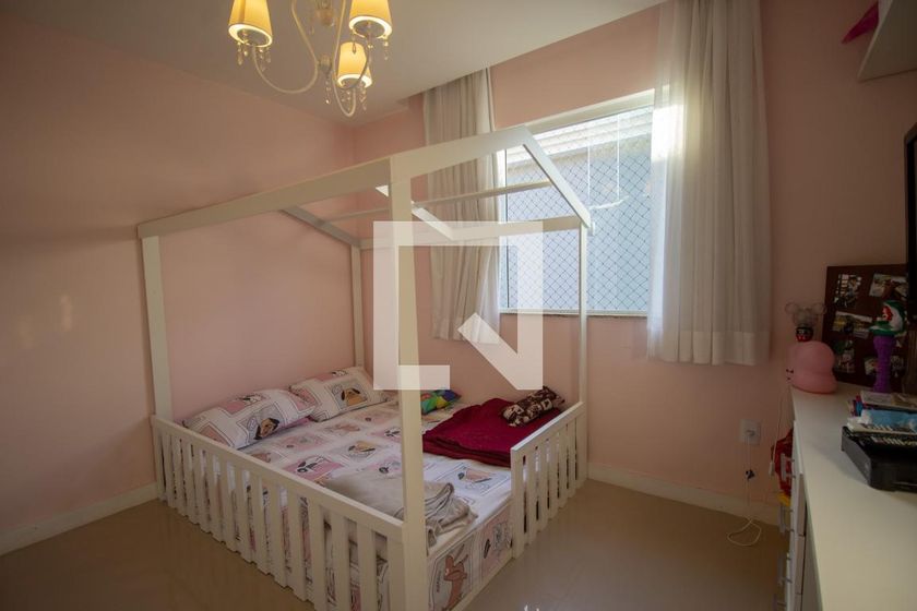 Casa, 4 quartos, 220 m² - Foto 29