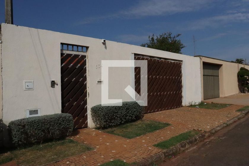 Casa à Venda - Mansões Santo Antônio, 3 Quartos,  299 m2 em , Campinas - sp | SoloBR