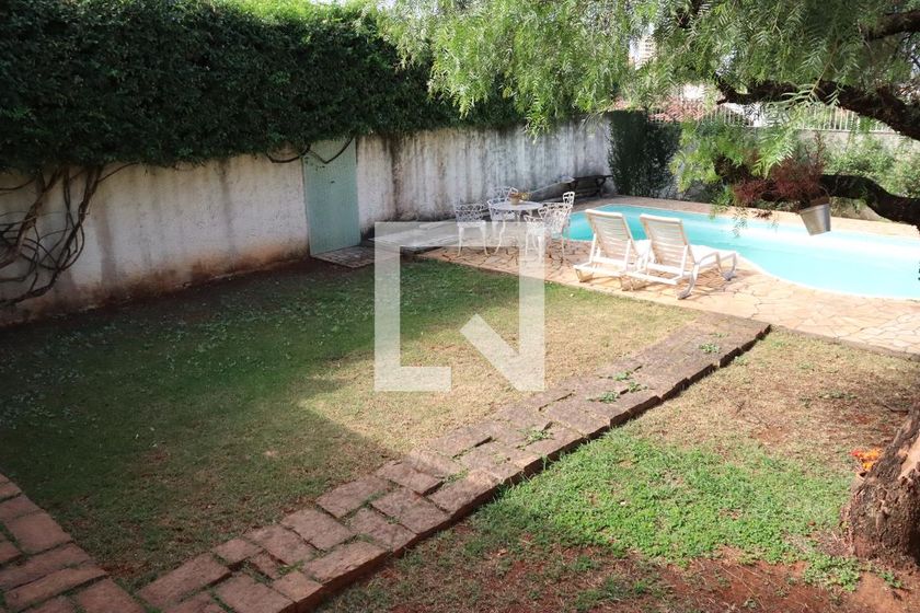 Casa à Venda - Mansões Santo Antônio, 3 Quartos,  299 m2 em , Campinas - sp | SoloBR