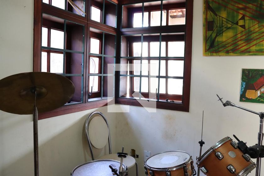 Casa à Venda - Mansões Santo Antônio, 3 Quartos,  299 m2 em , Campinas - sp | SoloBR