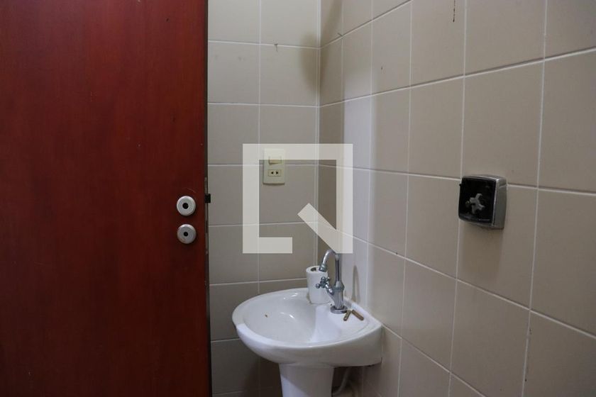 Casa à Venda - Mansões Santo Antônio, 3 Quartos,  299 m2 em , Campinas - sp | SoloBR