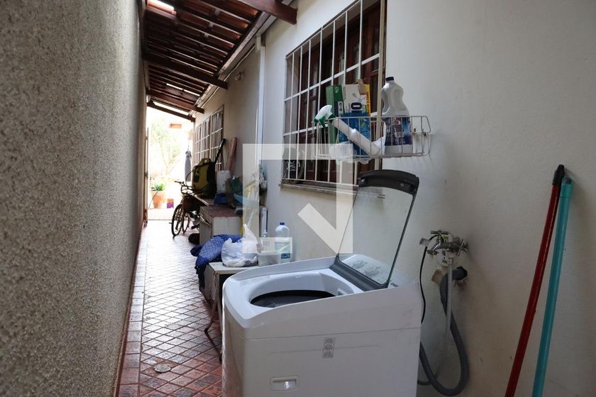 Casa à Venda - Mansões Santo Antônio, 3 Quartos,  299 m2 em , Campinas - sp | SoloBR