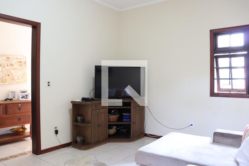 Casa à Venda - Mansões Santo Antônio, 3 Quartos,  299 m2 em , Campinas - sp | SoloBR