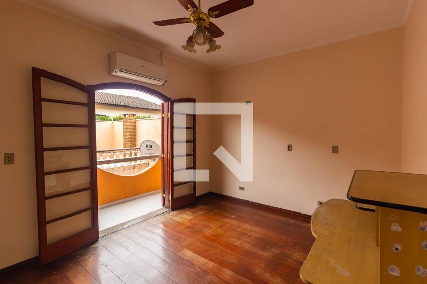 Casa, 4 quartos, 275 m² - Foto 37