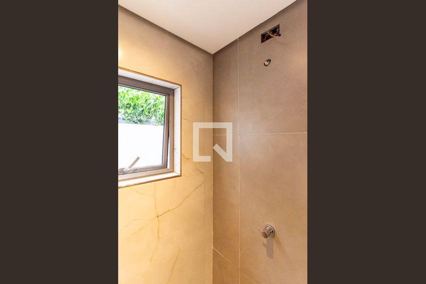 Casa, 3 quartos, 241 m² - Foto 38