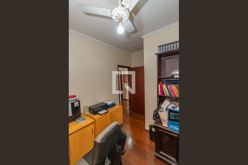 Casa à Venda - Mansões Santo Antônio, 4 Quartos,  220 m2 em , Campinas - sp | SoloBR