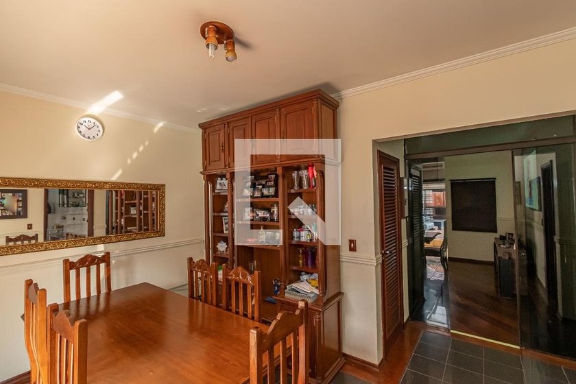 Casa à Venda - Mansões Santo Antônio, 4 Quartos,  220 m2 em , Campinas - sp | SoloBR