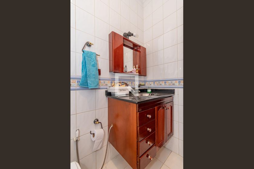 Casa à Venda - Mansões Santo Antônio, 4 Quartos,  220 m2 em , Campinas - sp | SoloBR