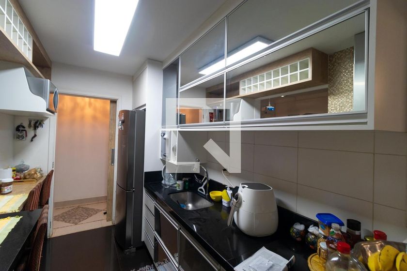 Apartamento à Venda - Vila Brandina, 3 Quartos,  234 m2 em , Campinas - sp | SoloBR