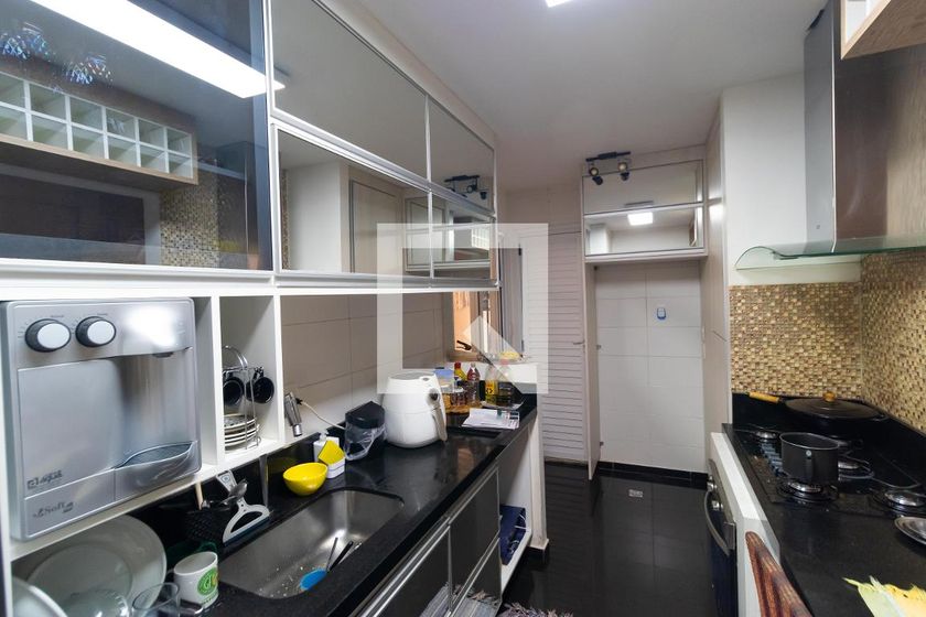 Apartamento à Venda - Vila Brandina, 3 Quartos,  234 m2 em , Campinas - sp | SoloBR