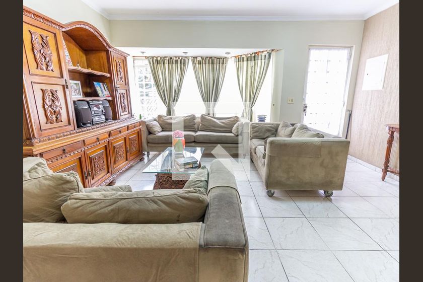 Casa, 3 quartos, 352 m² - Foto 1
