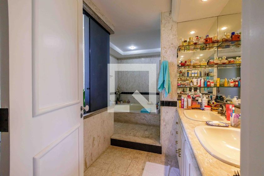 Casa, 5 quartos, 850 m² - Foto 49