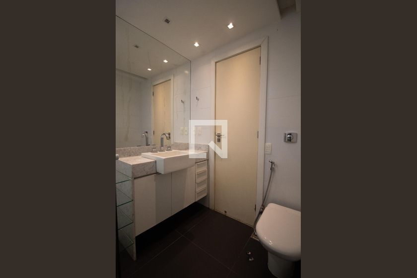 Apartamento, 3 quartos, 210 m² - Foto 69
