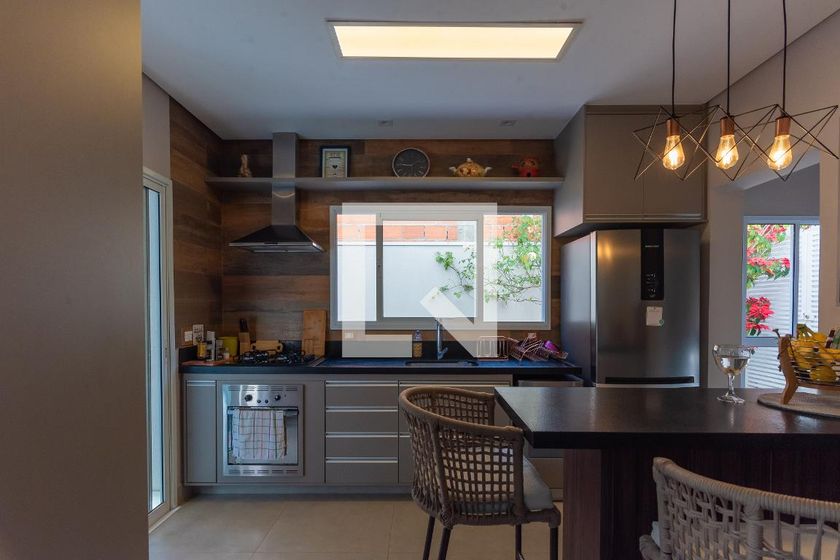 Casa à Venda - Swiss Park, 3 Quartos,  268 m2 em , Campinas - sp | SoloBR