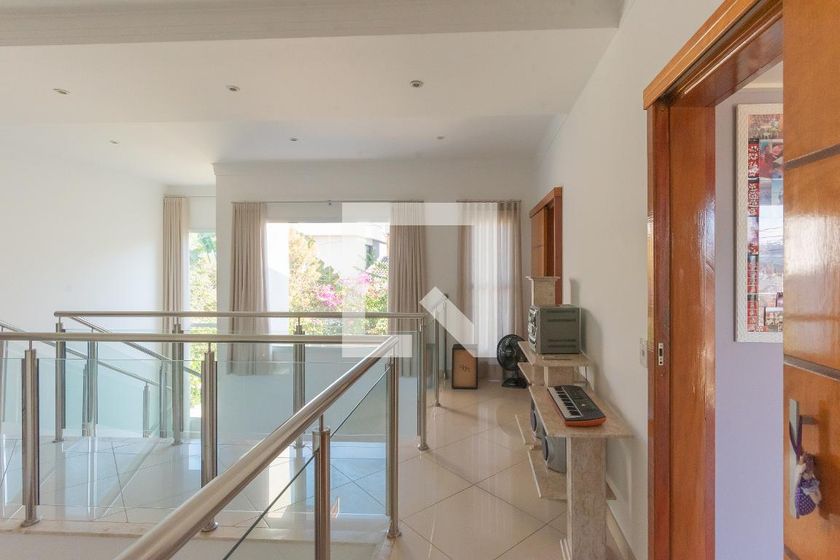 Casa à Venda - Swiss Park, 3 Quartos,  268 m2 em , Campinas - sp | SoloBR