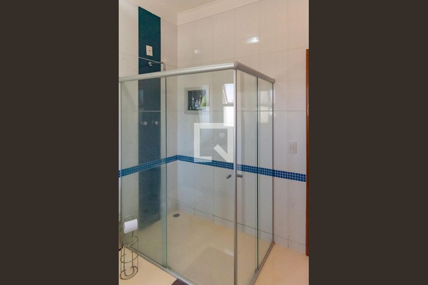 Casa à Venda - Swiss Park, 3 Quartos,  268 m2 em , Campinas - sp | SoloBR