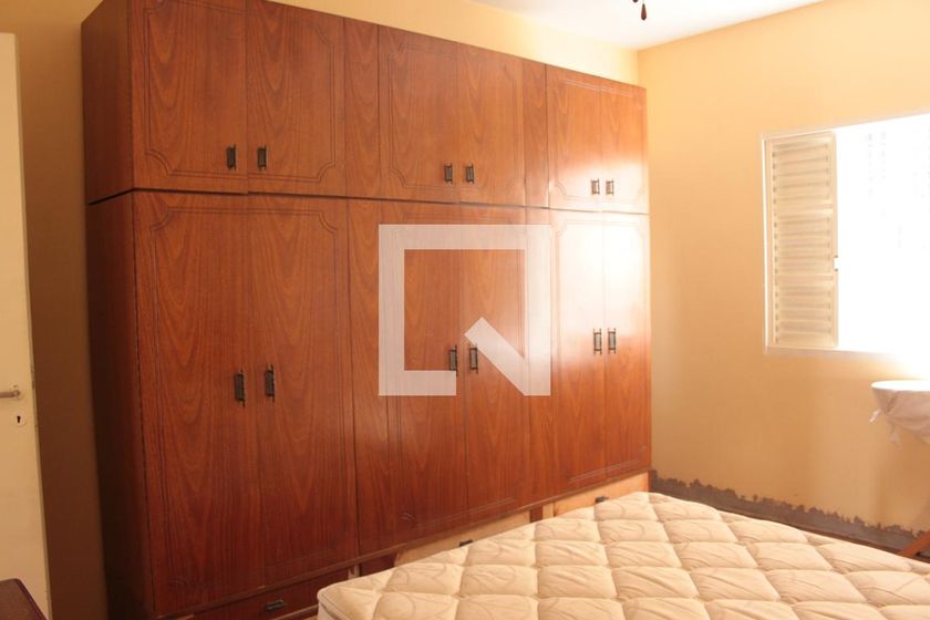 Casa à Venda - Jardim Planalto, 2 Quartos,  150 m2 em , Campinas - sp | SoloBR