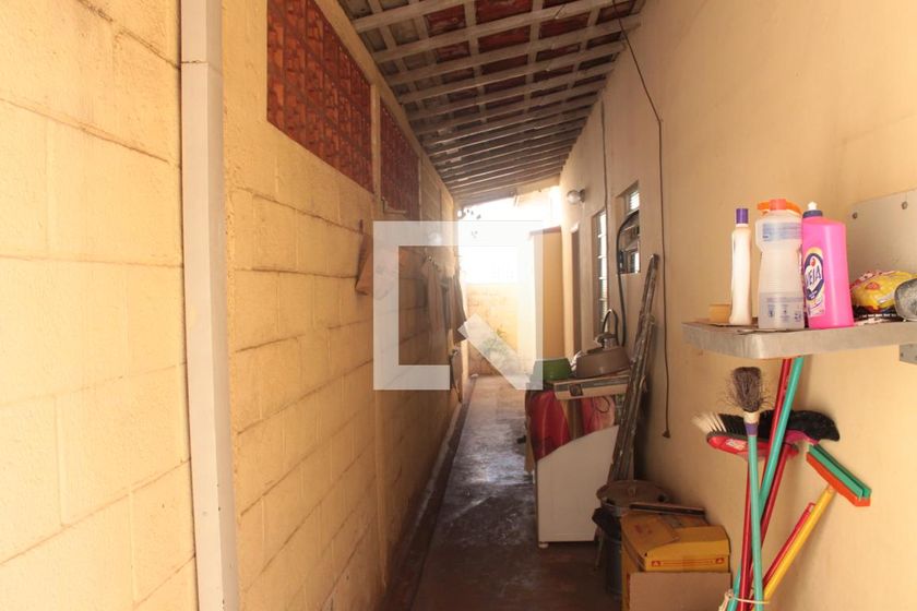 Casa à Venda - Jardim Planalto, 2 Quartos,  150 m2 em , Campinas - sp | SoloBR