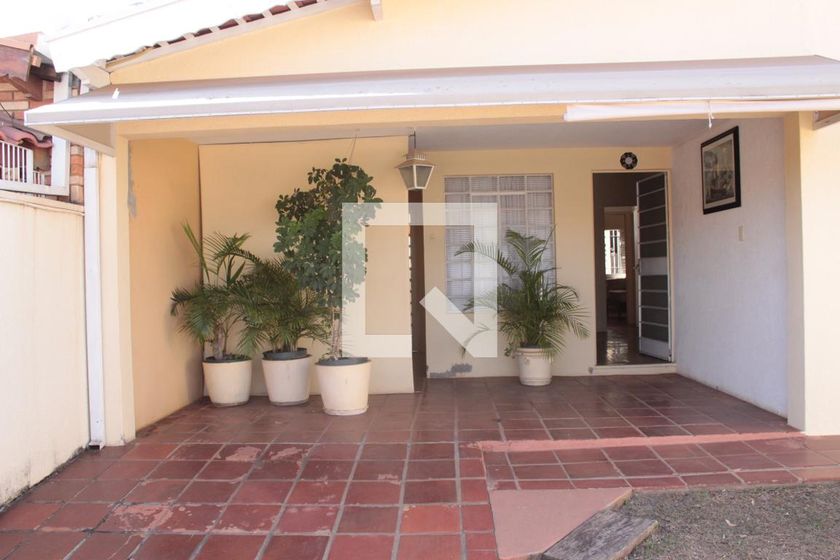 Casa à Venda - Jardim Planalto, 2 Quartos,  150 m2 em , Campinas - sp | SoloBR