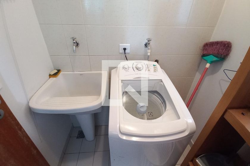 Apartamento à Venda - Cambuí, 1 Quarto,  70 m2 em , Campinas - sp | SoloBR