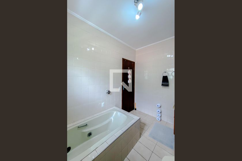 Casa, 4 quartos, 207 m² - Foto 81