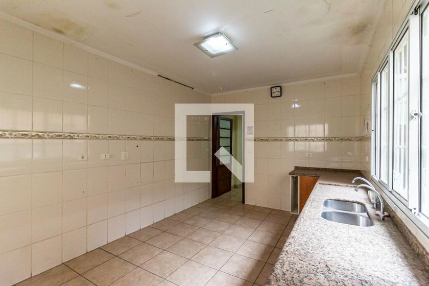 Casa, 3 quartos, 205 m² - Foto 19