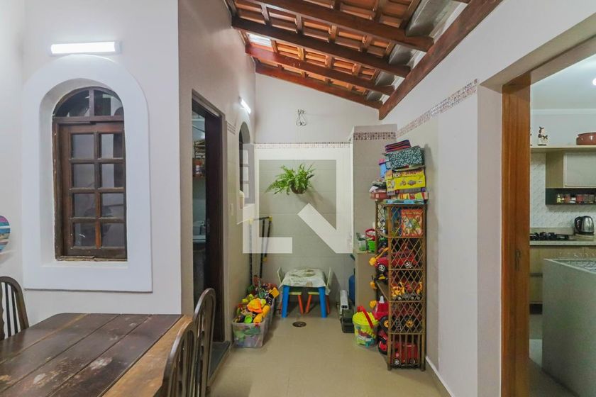 Casa, 3 quartos, 240 m² - Foto 87