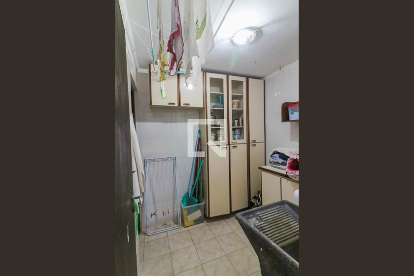 Casa, 3 quartos, 240 m² - Foto 95