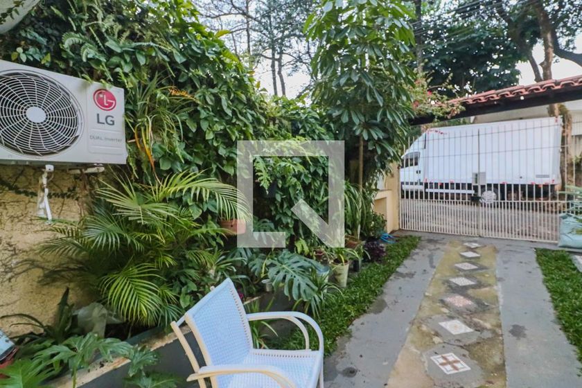 Casa, 3 quartos, 240 m² - Foto 131