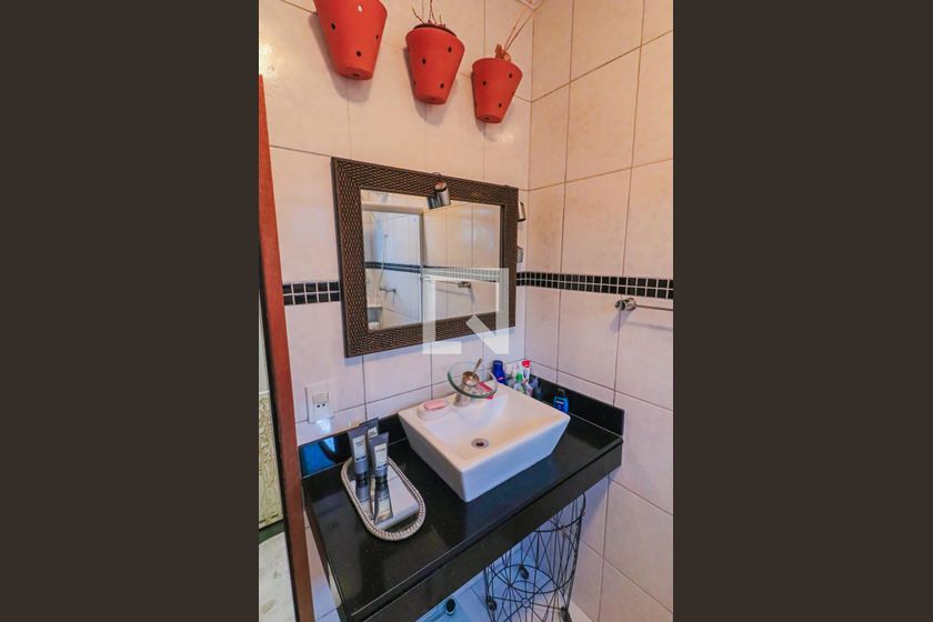 Casa, 3 quartos, 240 m² - Foto 69