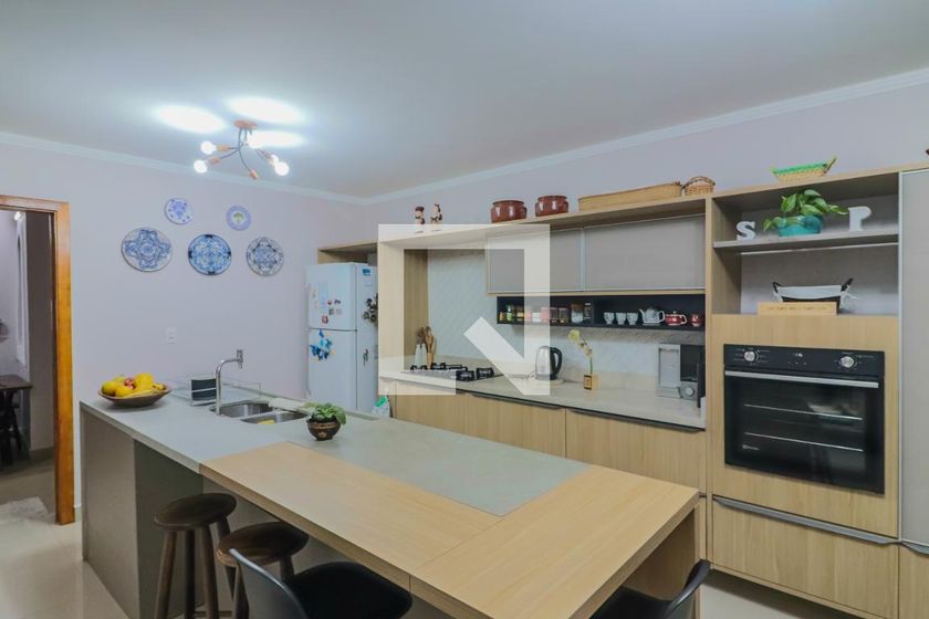 Casa, 3 quartos, 240 m² - Foto 77