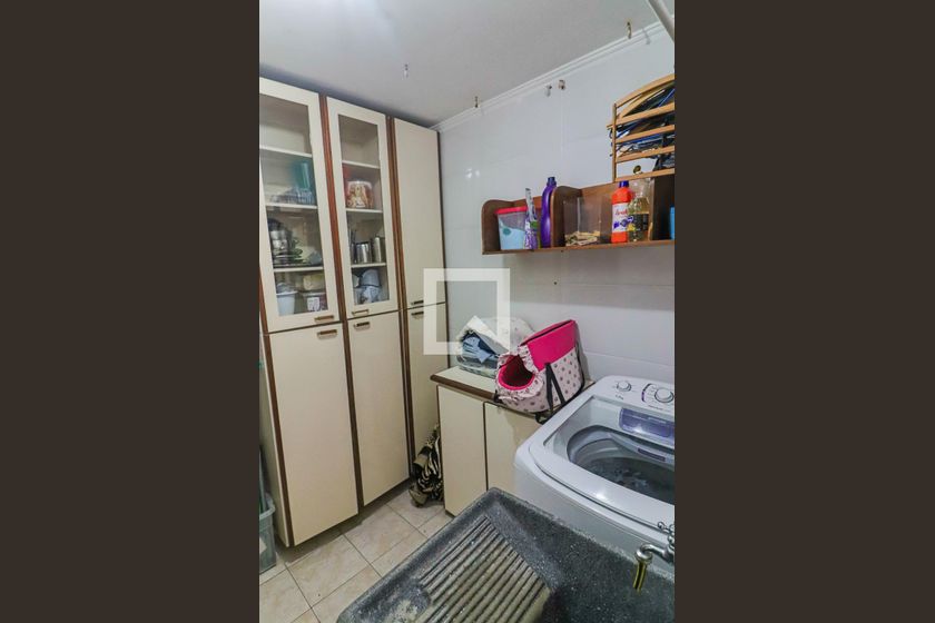 Casa, 3 quartos, 240 m² - Foto 99