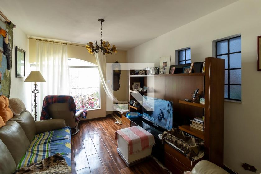 Casa, 3 quartos, 220 m² - Foto 1