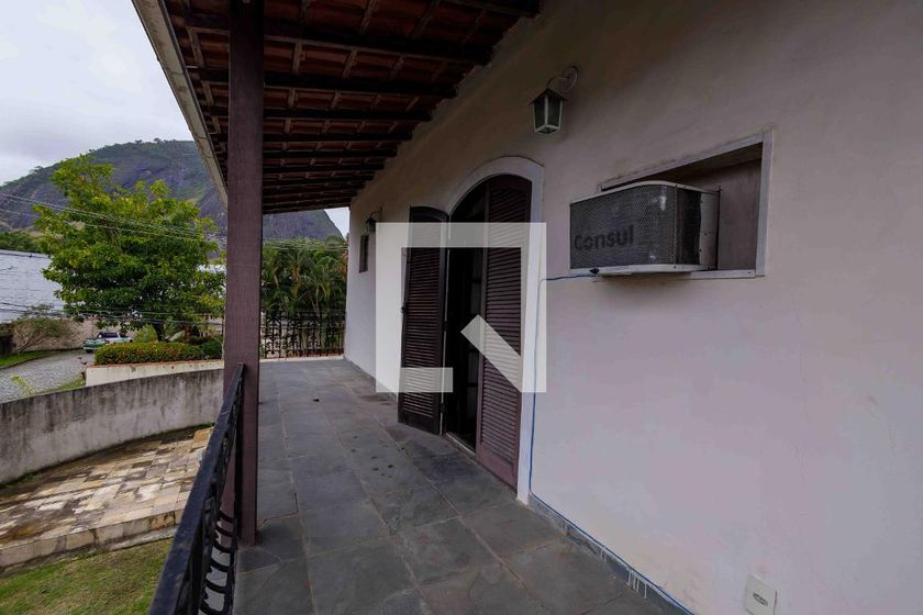 Casa, 3 quartos, 290 m² - Foto 24