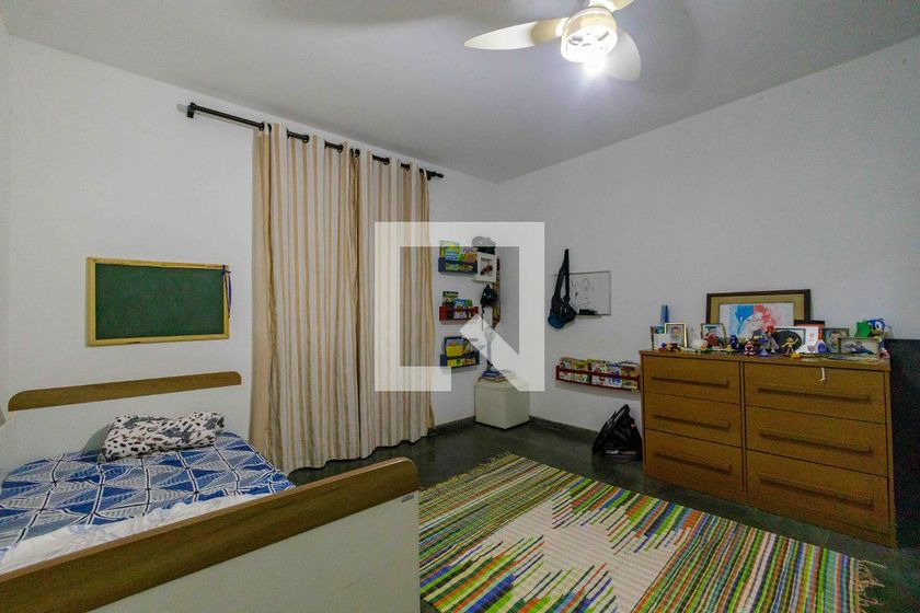 Casa, 3 quartos, 290 m² - Foto 26