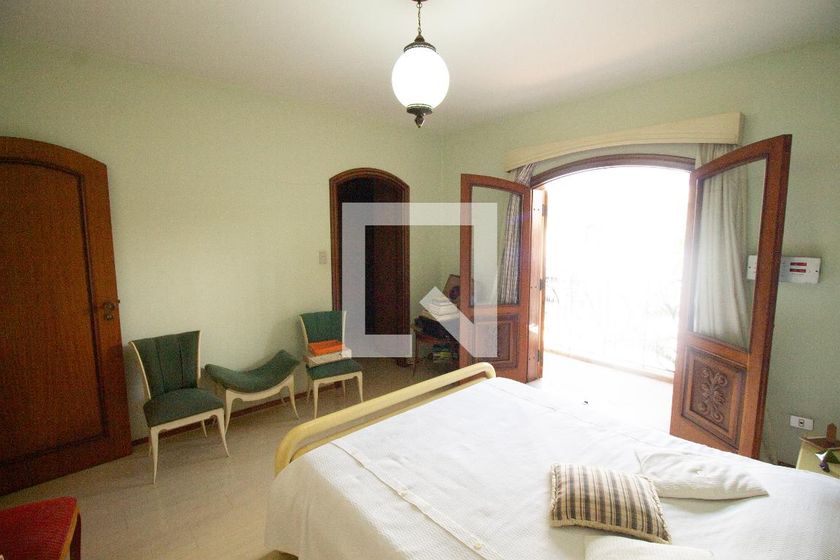 Casa, 3 quartos, 235 m² - Foto 34
