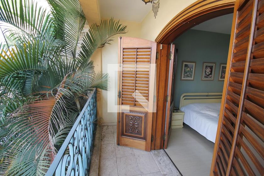 Casa, 3 quartos, 235 m² - Foto 39