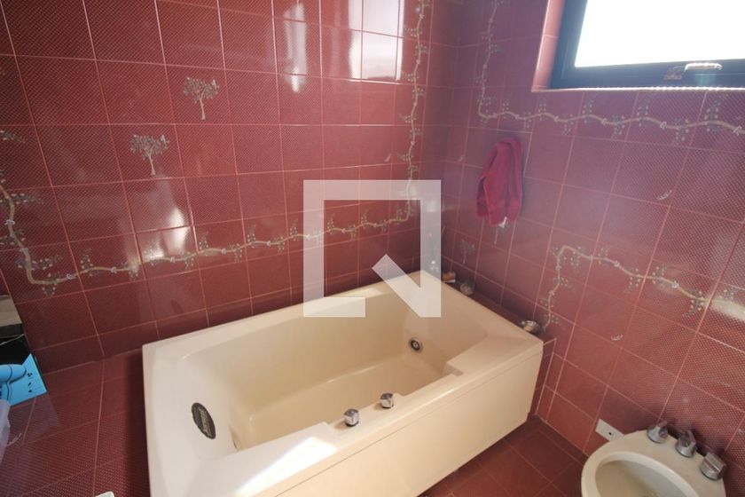 Casa, 3 quartos, 235 m² - Foto 51