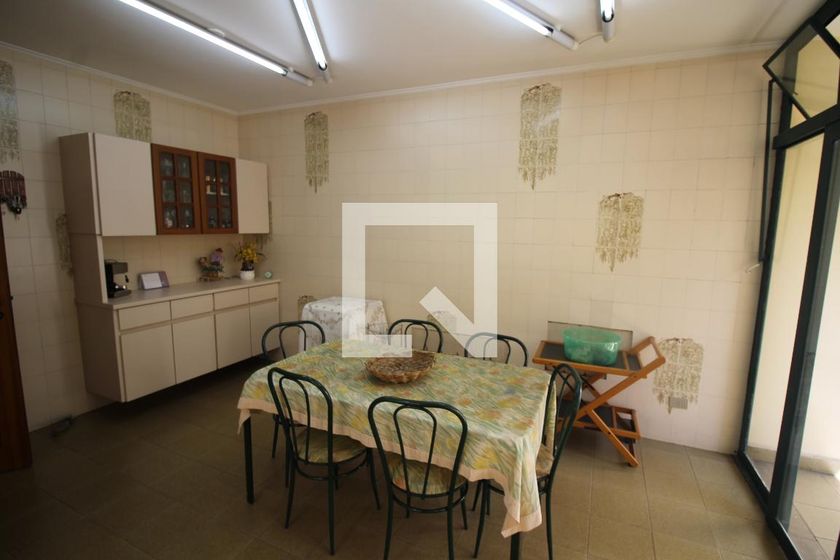 Casa, 3 quartos, 235 m² - Foto 78