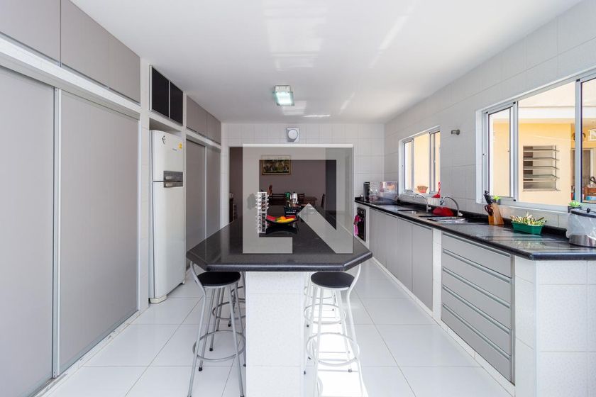 Casa, 4 quartos, 280 m² - Foto 53