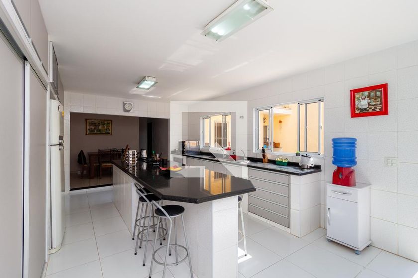 Casa, 4 quartos, 280 m² - Foto 49