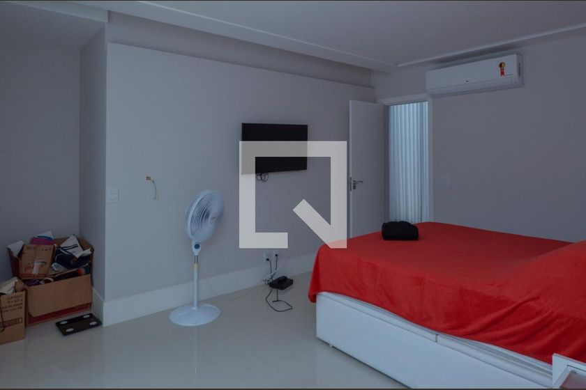 Casa, 3 quartos, 240 m² - Foto 10