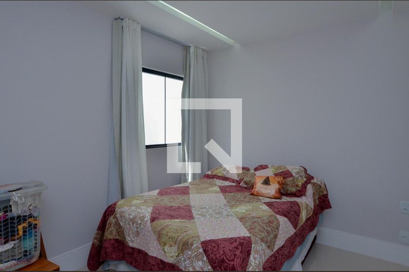Casa, 3 quartos, 240 m² - Foto 22