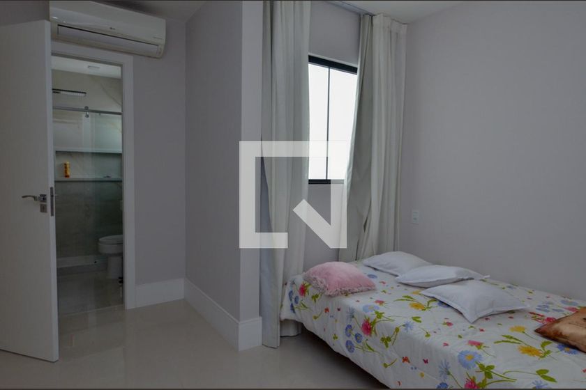 Casa, 3 quartos, 240 m² - Foto 31