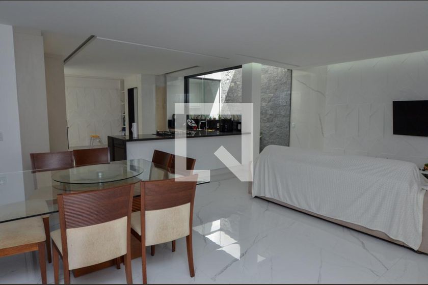 Casa, 3 quartos, 240 m² - Foto 2