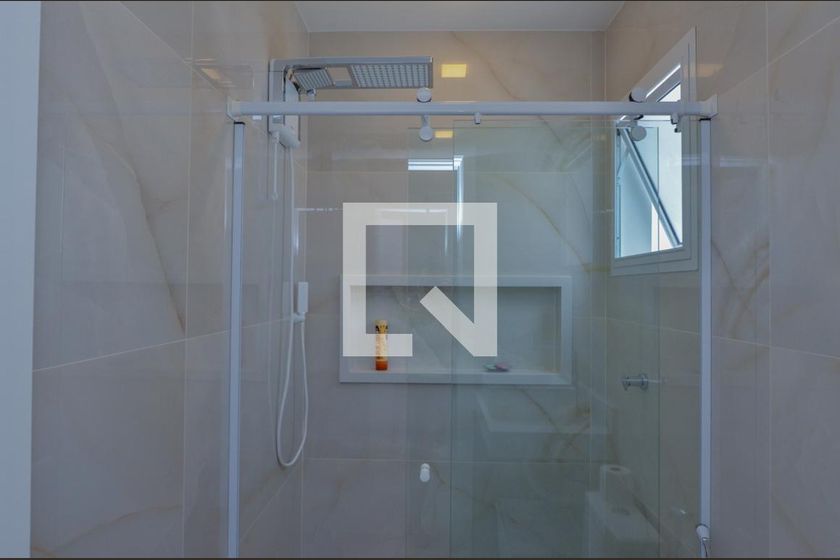 Casa, 3 quartos, 240 m² - Foto 35