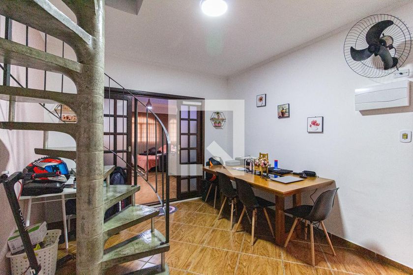 Casa, 3 quartos, 196 m² - Foto 5