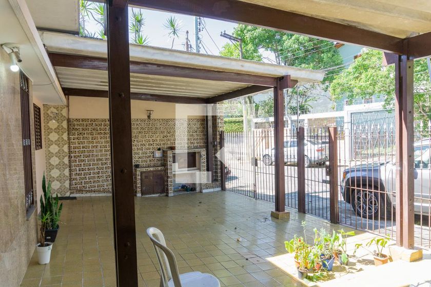 Casa, 8 quartos, 252 m² - Foto 9