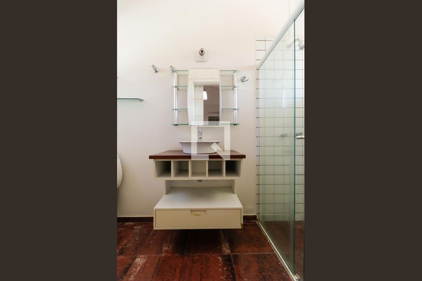 Casa à Venda - Mansões Santo Antônio, 3 Quartos,  380 m2 em , Campinas - sp | SoloBR