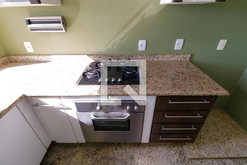 Casa à Venda - Mansões Santo Antônio, 3 Quartos,  380 m2 em , Campinas - sp | SoloBR